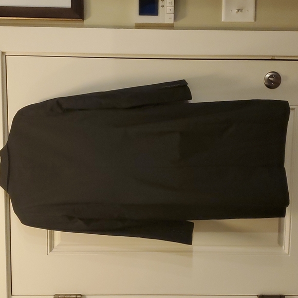 Brooks Brothers - Picture 7 of 9